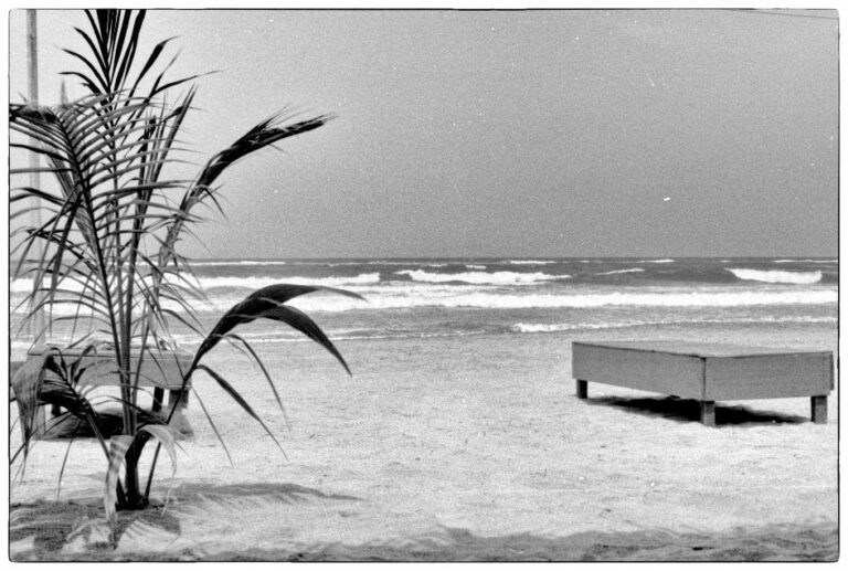 Sri Lankan encounters 1990